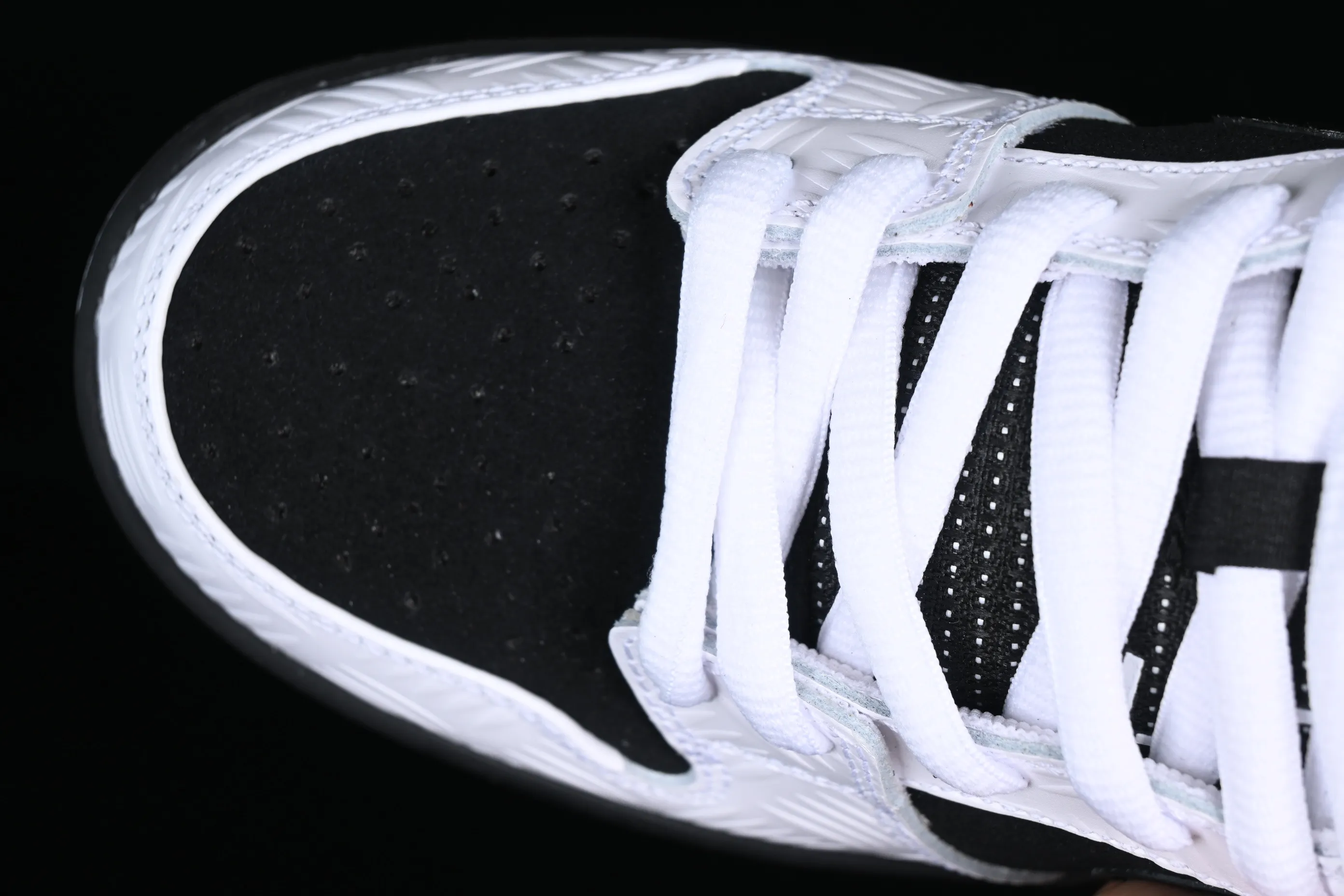 All categories Nk SB Dunk series Nk SB Dunk Low low-top sneakers F version Tightbooth x Nk SB Dunk joint model Reverse Panda SB low-top casual sports skateboard shoes FD2629-100
